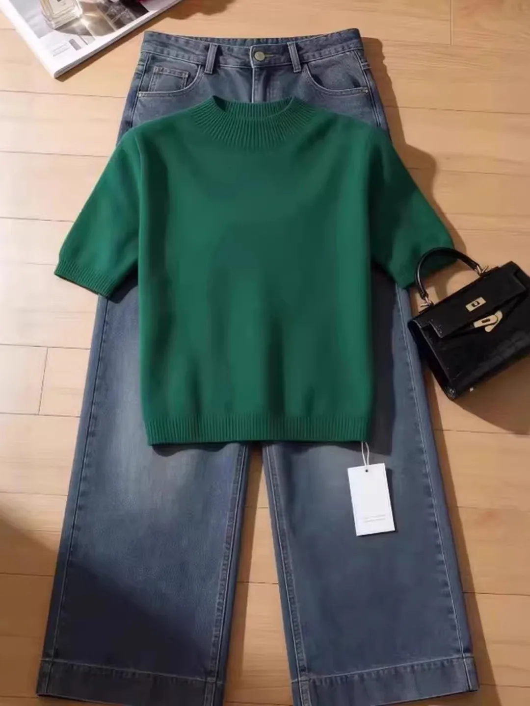 

Elegant Green Knitted Short Sleeve T-Shirt Women's Summer New Large Size Loose round Neck Slimming Top Korean Style Commute