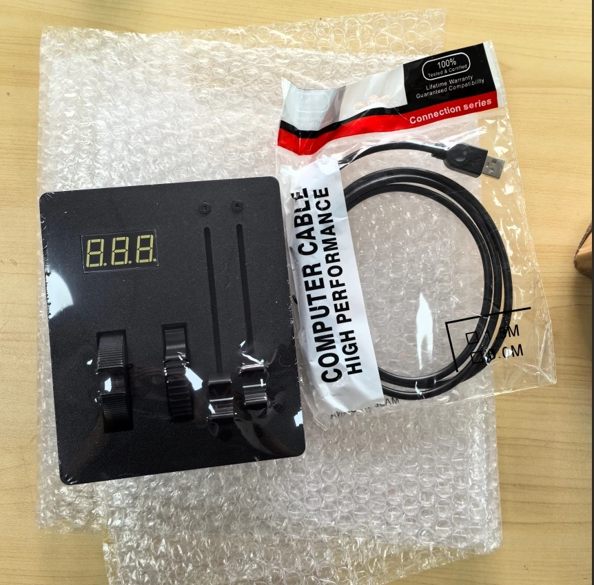 1 Pitch Bend Wheel 1 Modulation Wheel 2 Fader MIDI Controller