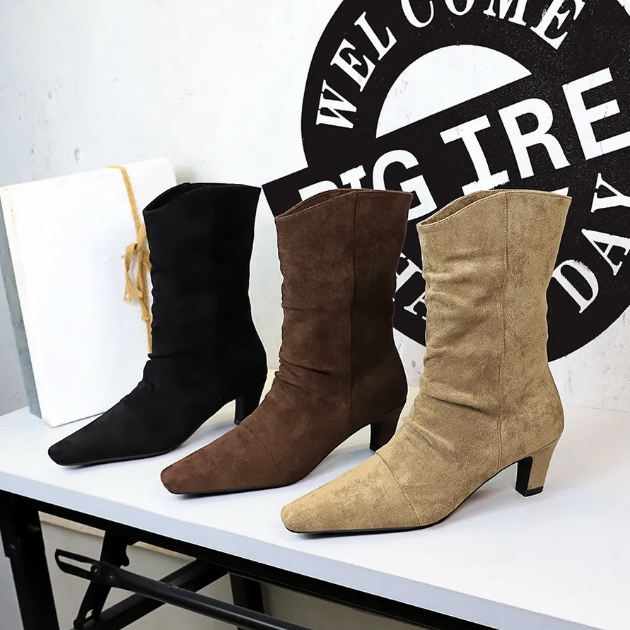 

Vintage Square Head Thick Heel Suede Pleated Fashion Medium Tube Knight Women's Boots