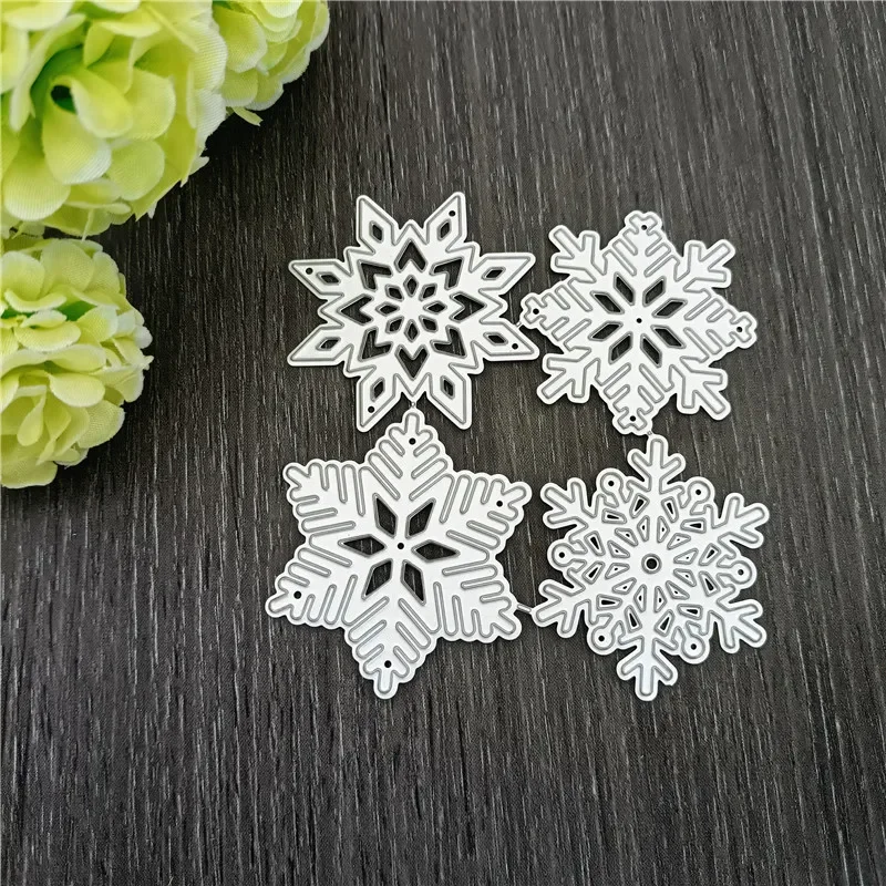 4 Christmas Snowflake Metal Cutting Dies DIY Embossing   Carbon Steel  Snowflakes Cutter Die