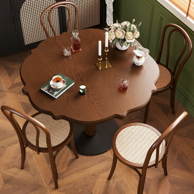 Solid wood round table Small apartment negotiation table Restaurant Balcony round dining Middle ancient wood dining table