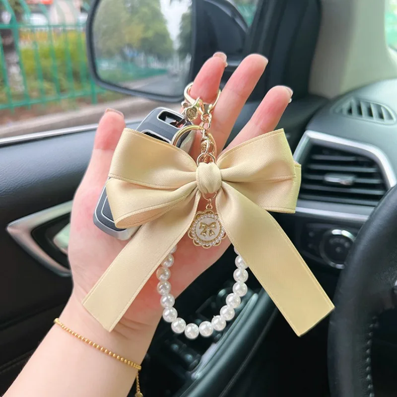 Creative Bow, Pearl Chain Keychain, Women's Fashion Bag Pendant, Car Keychain, Personalized Ribbon Necktie image 4