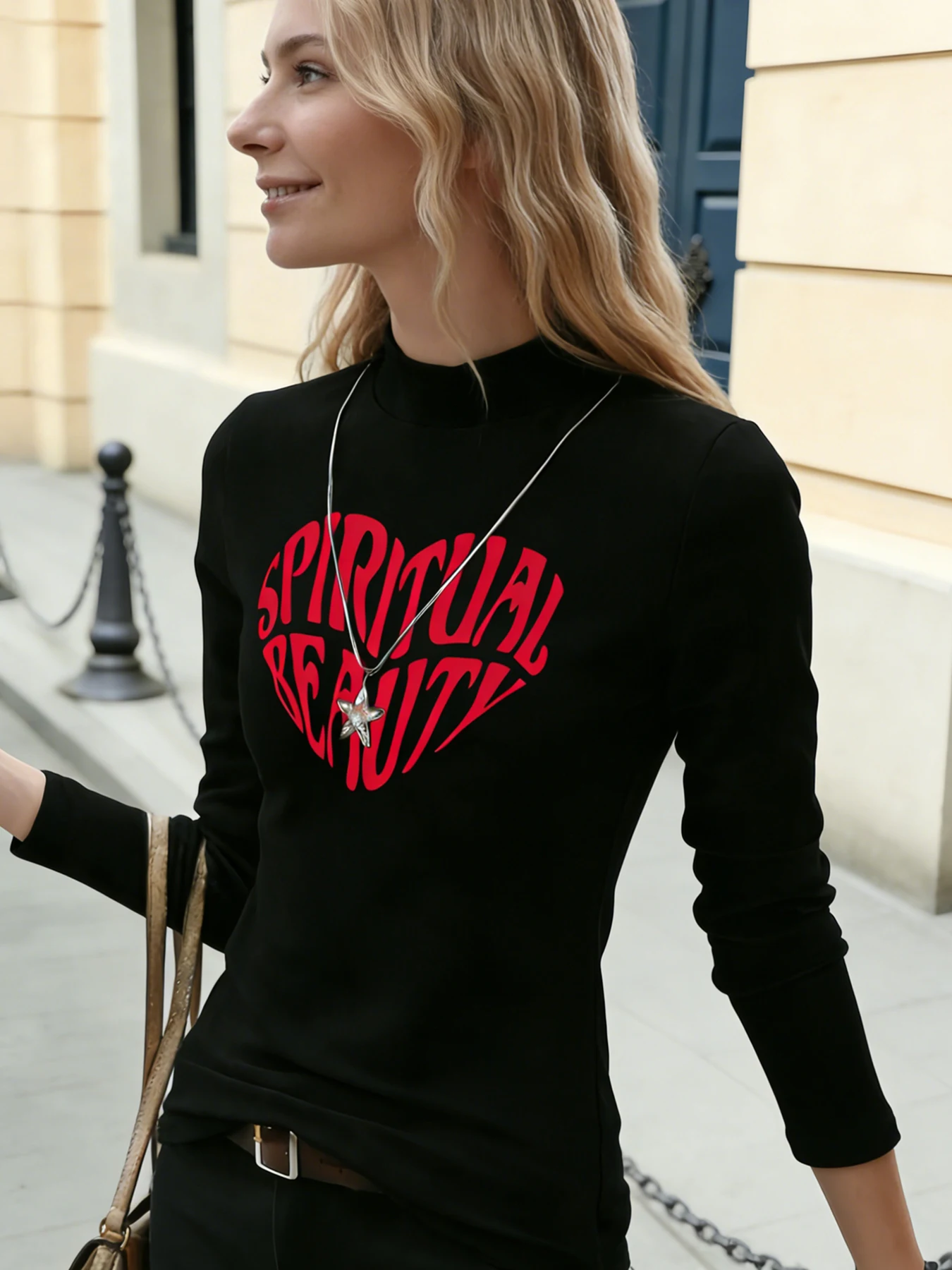 Vrouwen Mock Hals Lange Mouw Tops Rode Spirituele Schoonheid Hart Print Casual Blouse Mode Dagelijks T-shirt Zachte Top Voor Lente Herfst