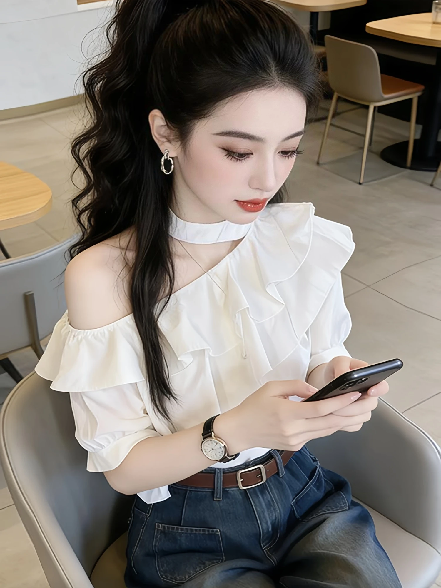 

Korean Gentle Style Shoulder Bared Hanging Neck Shirt Women's Fashion Design Sensation Short Sleeve Blouse Casual Loose Fit