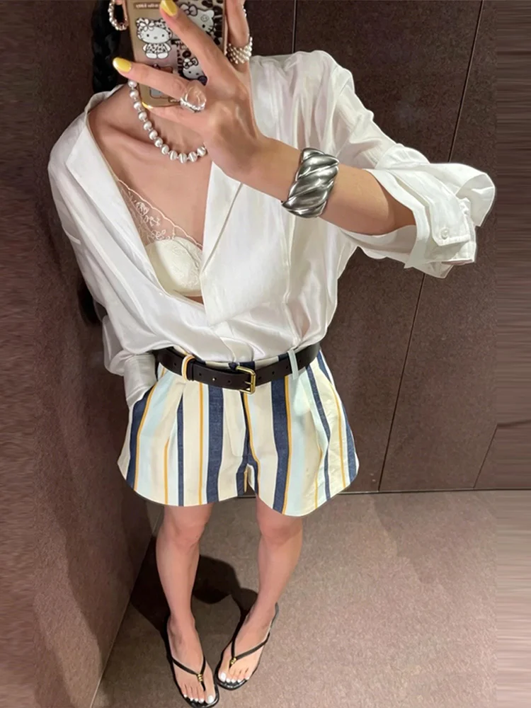 Midi-Shorts mit Streifenmuster für Damen, Streetwear-Stil, Einzelknopfverschluss, Taschen, Paneel-Design, Locker Sitzende Kurze Hose, Modische Damenkleidung für Party und Straße – Detail 14