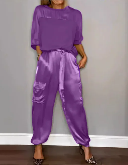 2024 Europäisches und amerikanisches grenzüberschreitendes neues modisches Damen-Kleidungsset aus glattem Satin mit halben Ärmeln, zweiteiliges Freizeit-Set – Detail 3