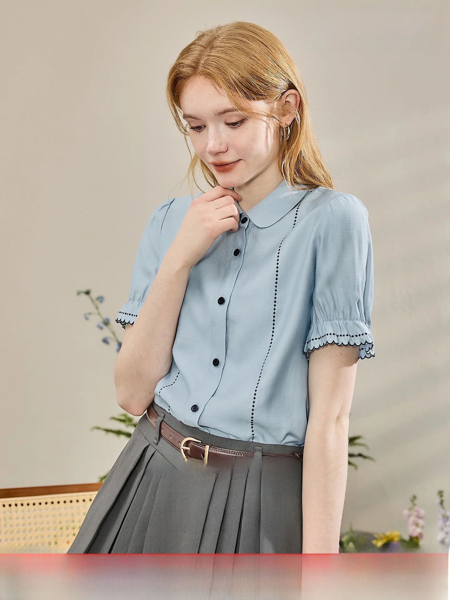 

KUHNMARVIN Doll Collar Bubble Sleeve Short Shirt Women's Fashion French Style Loose Fit Embroidered Button up Breathable