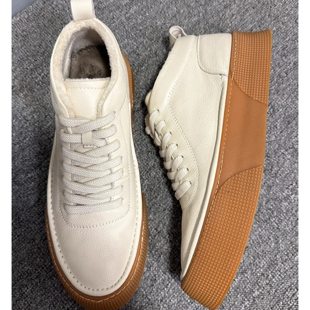 

QHCCID Men's Warm Short Plush Lined Genuine Leather Cowhide Boots for Autumn Winter Two Options Available Add Comfort And Style