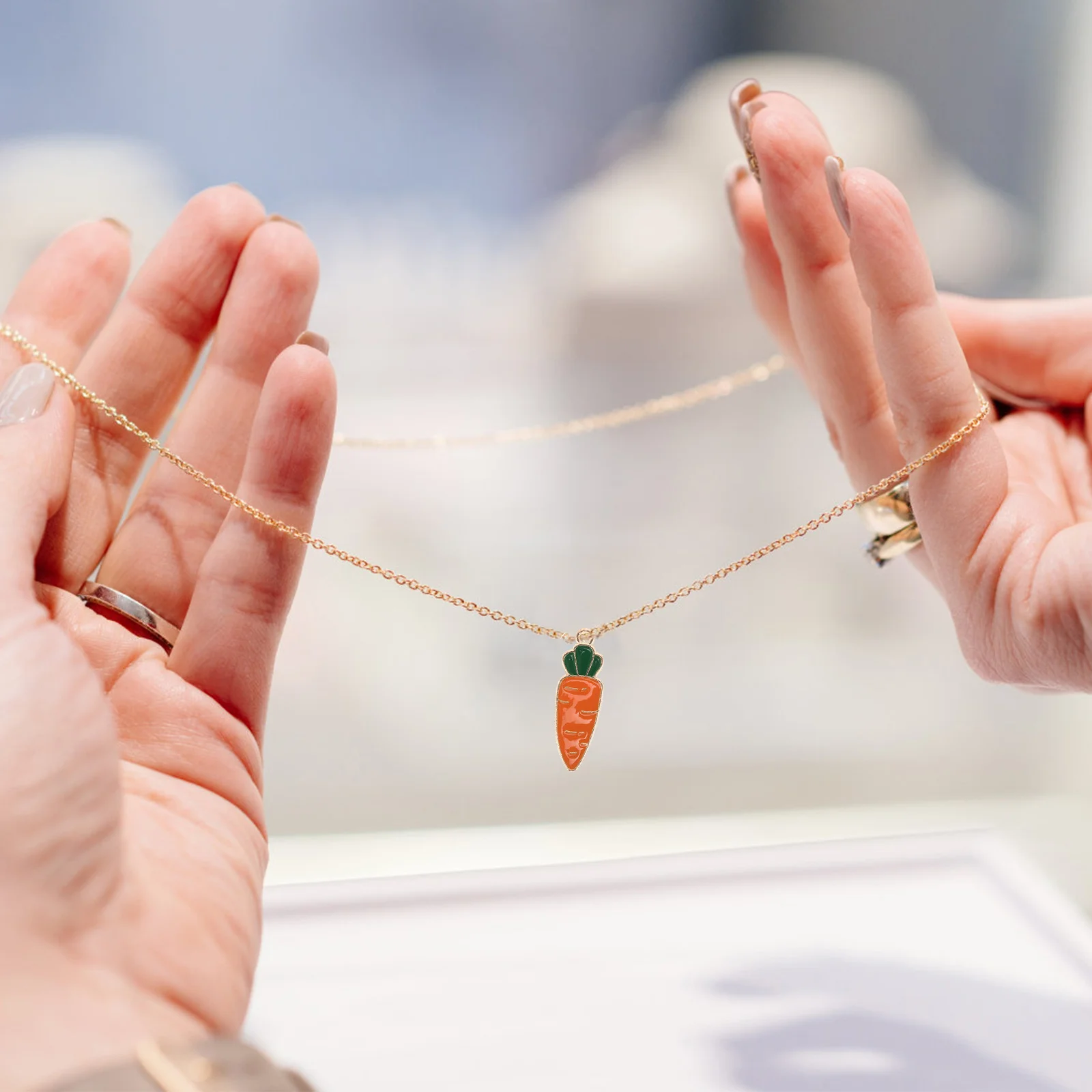 

50Pcs Carrot Shaped Charms DIY Accessory Craft Kit with Reserved Holes for Multiple Uses Easter Themed Cartoon Carrot Charm