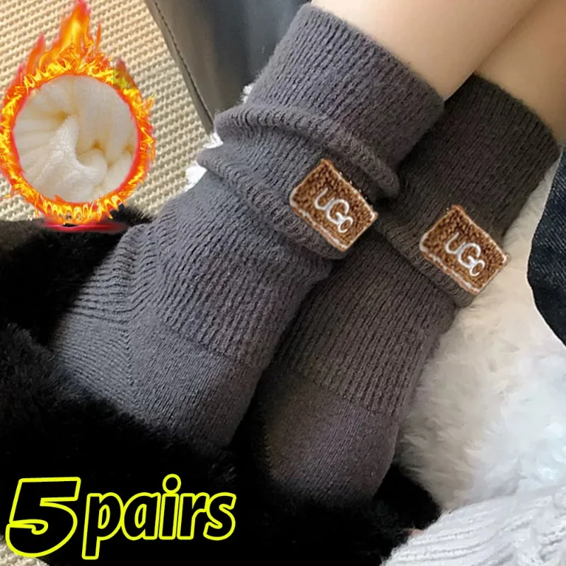 

1/5Pairs Women Winter Thickened Knitted Socks Embroidered Letter Knitted Snow Boot Mid-tube Stockings Winter Warm Padded Socks