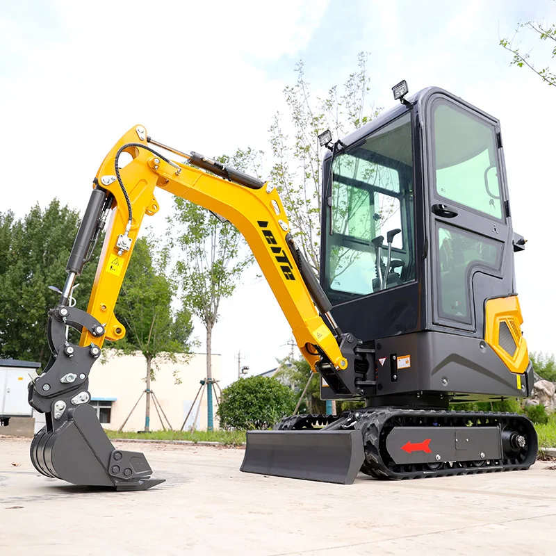 Mini Excavator 1.8 Ton New Crawler Digger Chinese Small Excavators 1 Ton 2 Ton  Customization