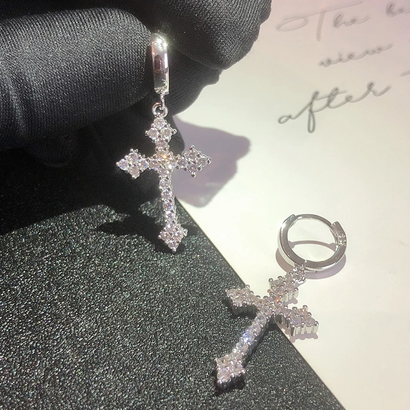 Y2K Gothic Rhinestone Cross Earrings Kpop Purple Zircon Cross Drop Earring for Women Grunge Egirl Earrings Jewelry Accessories