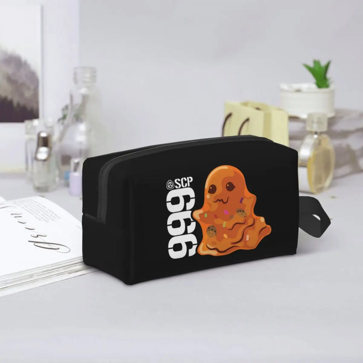 SCP 999 Tickle Monster SCP Foundation Makeup Bag Cosmetic Organizer Storage Dopp Kit Toiletry Cosmetic Bag for Women Beauty