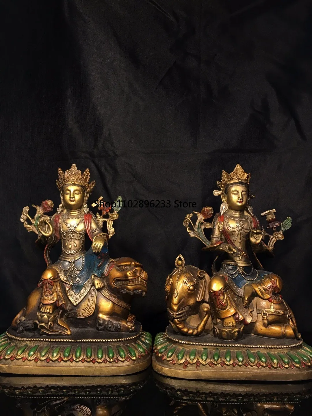 Tibetan brass gilt face painting Manjushri Puxian Guanyin riding a lion elephant Bodhisattva ornament Home Hall jewelry 26cm