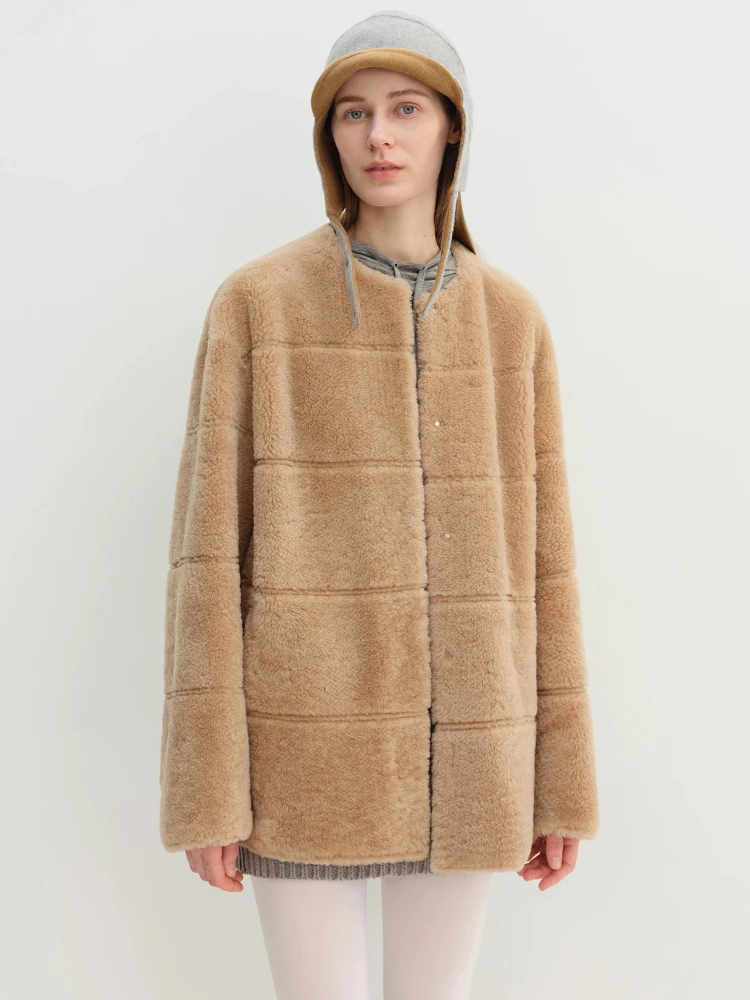 الراقية الفاخرة ميرينو الأغنام الفراء امبسوول الستر للنساء 2025 جديد بسيط س الرقبة فضفاض الشتاء جلد طبيعي معطف الفرو الحقيقي