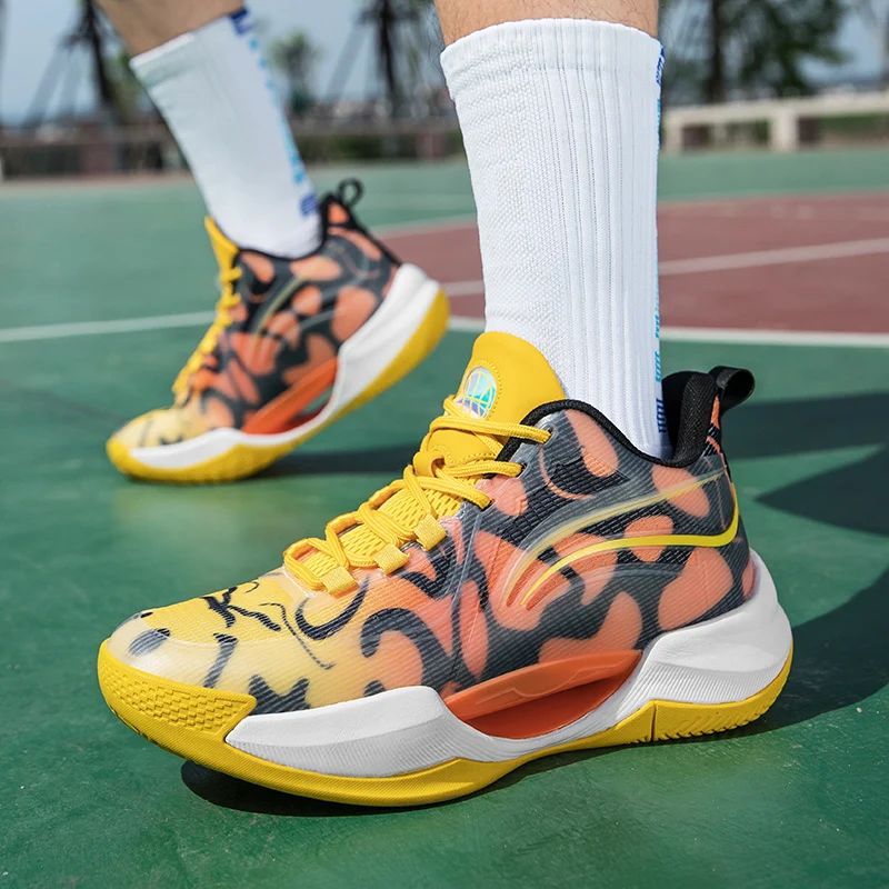 

Новые легкие и эластичные баскетбольные кроссовки для студентов-мужчин, дышащая, износостойкая и амортизирующая спортивная обувь