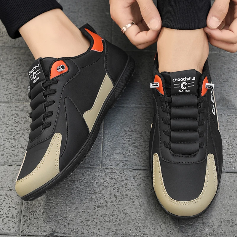 Sepatu Pria Merek Sepatu Jalan Falt Nyaman Luar Ruangan Sepatu Pria Baru Sepatu Pelajar Pelatih Ringan Fashion 2025