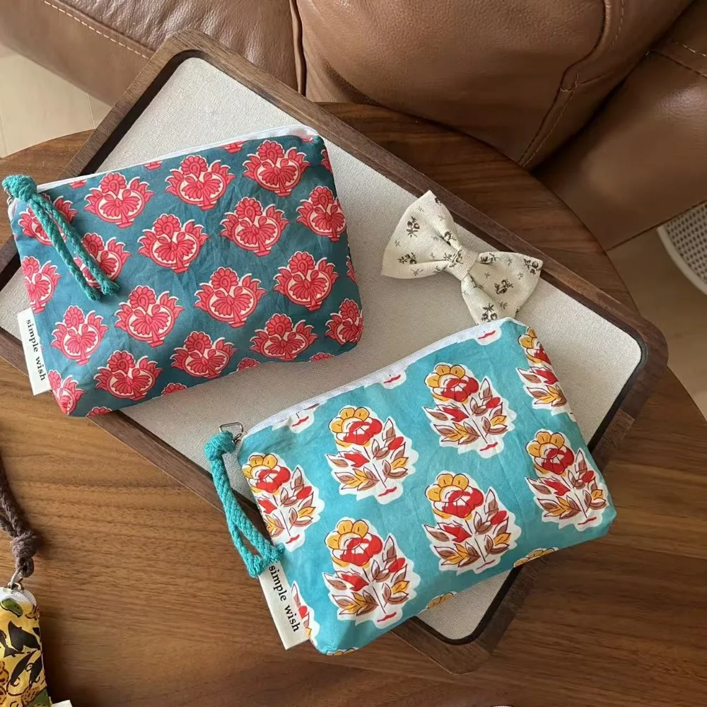 Fashion Vintage Sanitary Napkin Bag Indian Style Cotton Bohemian Coin Purse Mini Zipper Travel Bag Cosmetic,earphone Etc Storage