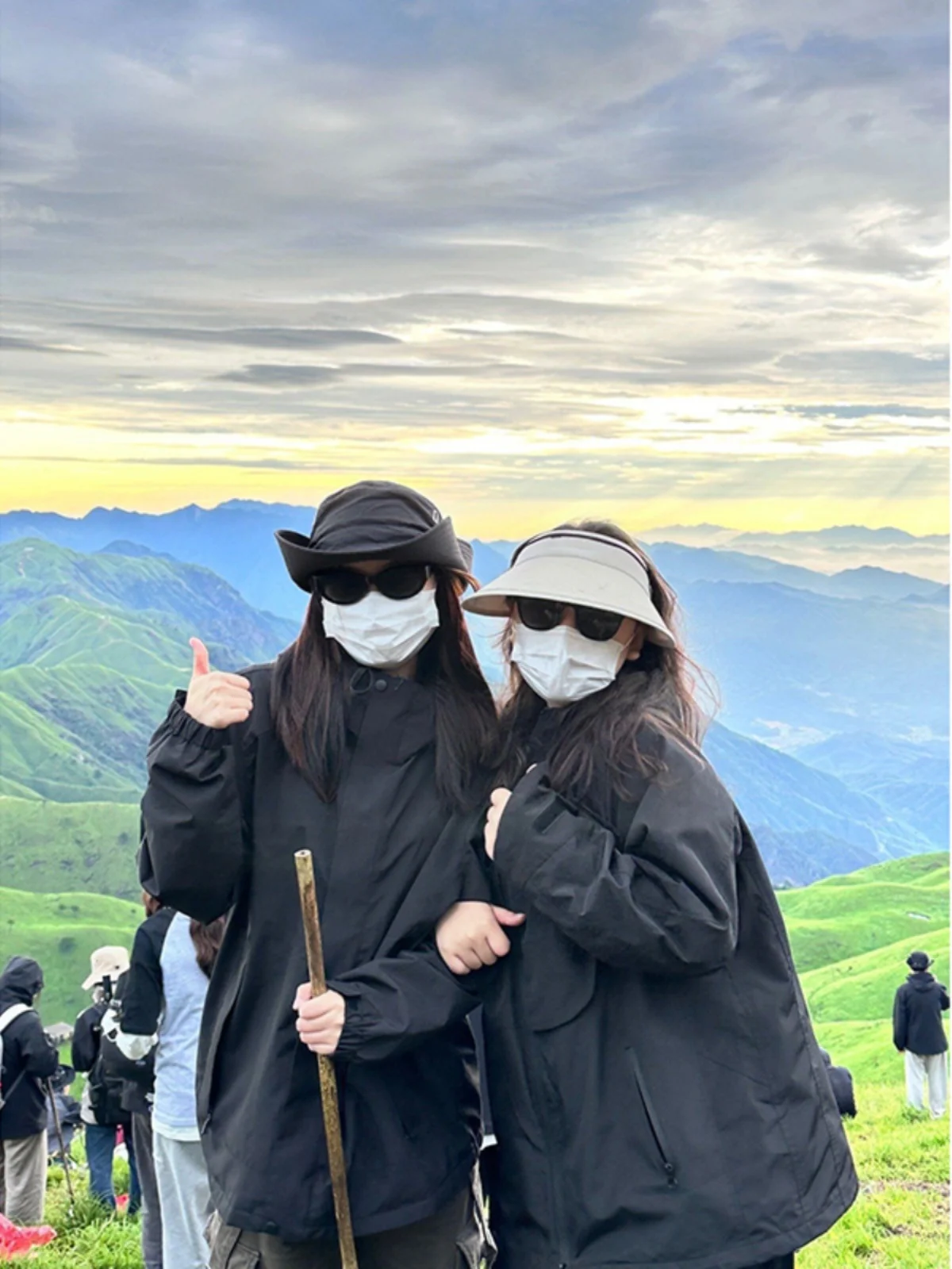 

Мужская летняя водонепроницаемая куртка для активного отдыха, альпинизма и защиты от солнца, функциональная рабочая одежда, куртка на молнии...