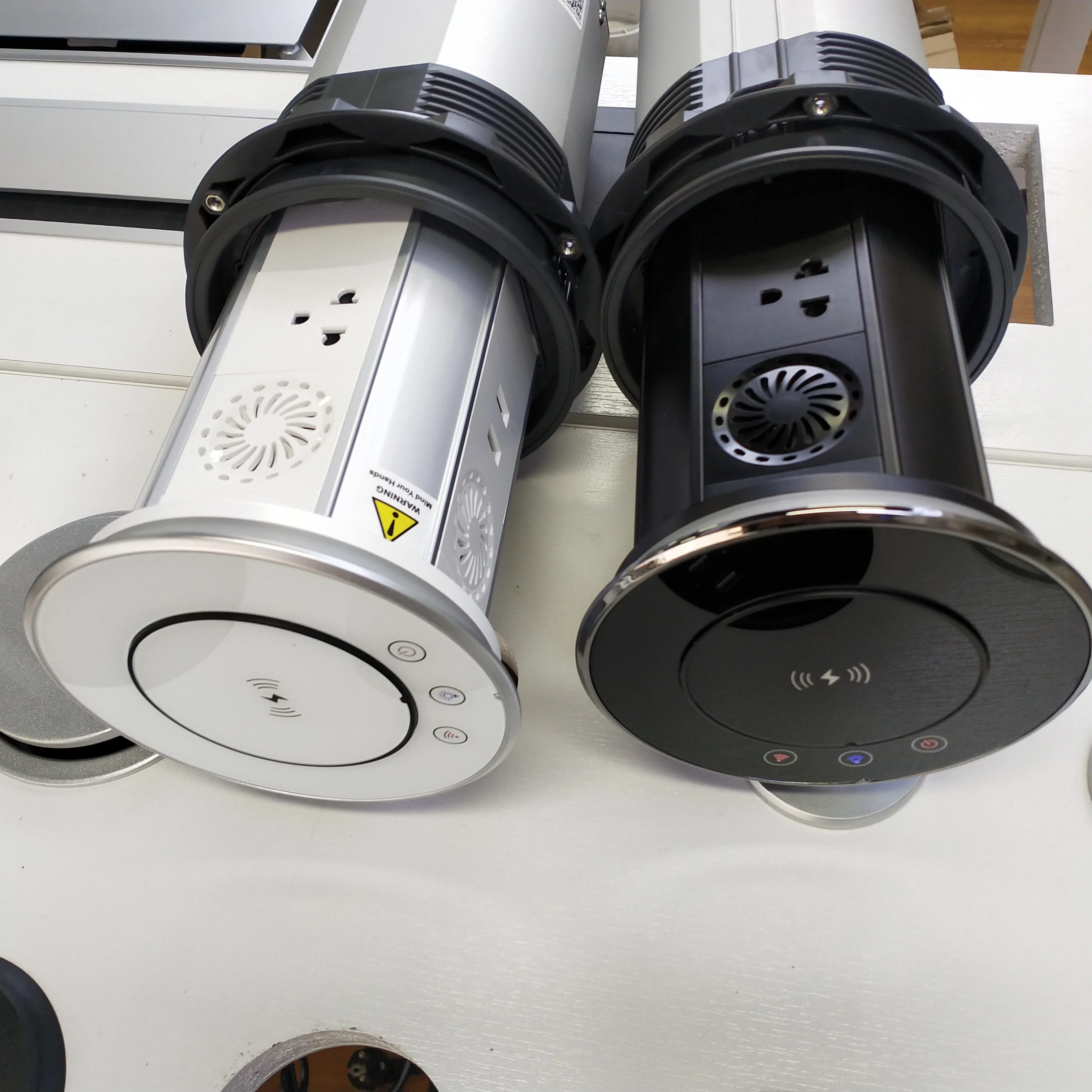 All Black White Glass Top IP65 Waterproof US Standard Wifi Smart Motorized Kitchen Pop up Socket with USB-c LED Light for Home