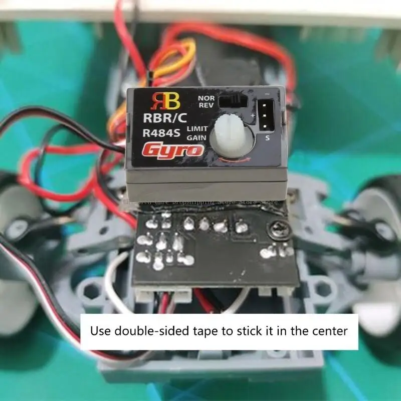 R/Cドリフトトラックジャイロパーツリモートコントロールピックアップトラックジャイロスケーリングされた車D12