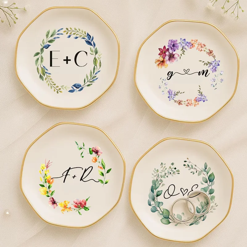 Custom Couple Initials Floral Wreath Ceramic Ring Dish, Personalized Monogram Jewelry Tray, Romantic Wedding Anniversary Gift.