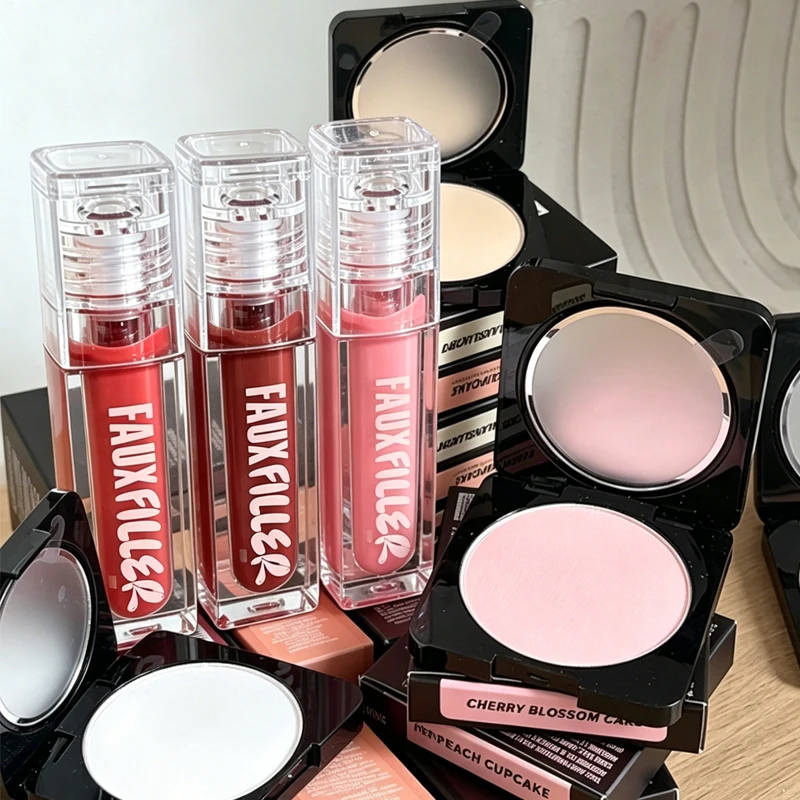 Novo Lançamento: Lápis Delineador Labial com Efeito Pó Fixador para iPhone 17 Air ProMax 15 16, Batom, Brilho Labial Juicy Goji e Capa de Celular Hidratante