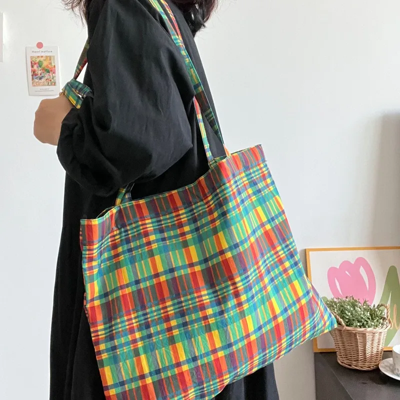 

BYMONDY Retro Colorful Plaid Crossbody Bags for Women Girls Students Large Capacith Storage Shoulder Bag Fabric Shopper Tote Bag