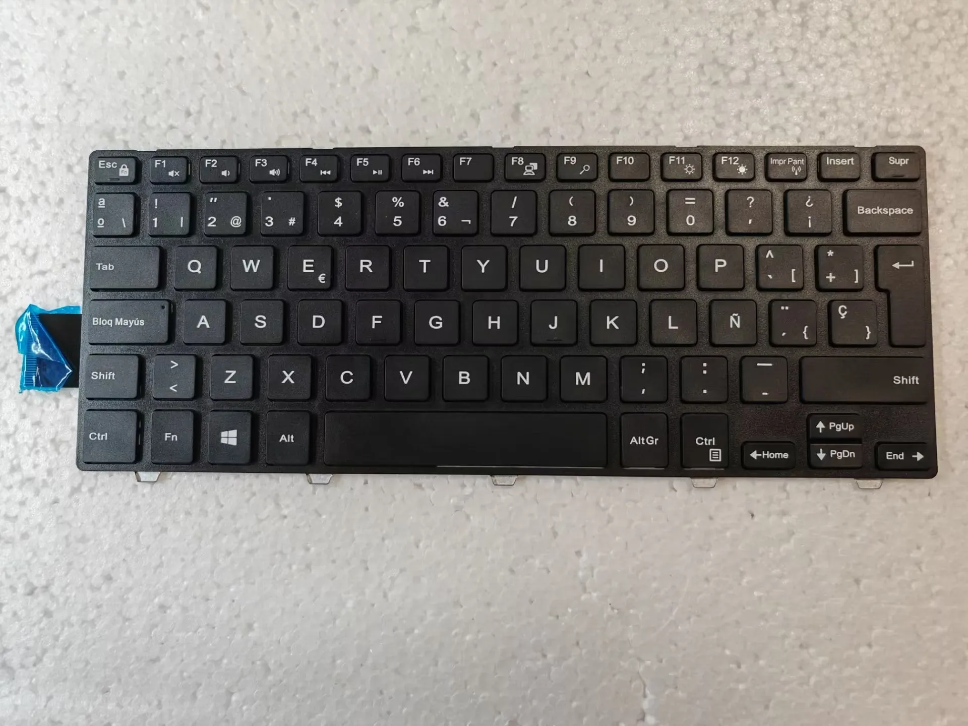 

Spanish Keyboard For DELL Inspiron 14-3000 Serie 3441 3442 3443 3451 5447 5455 5458 5452 5457 5459 5443 14-7000 7447 Series