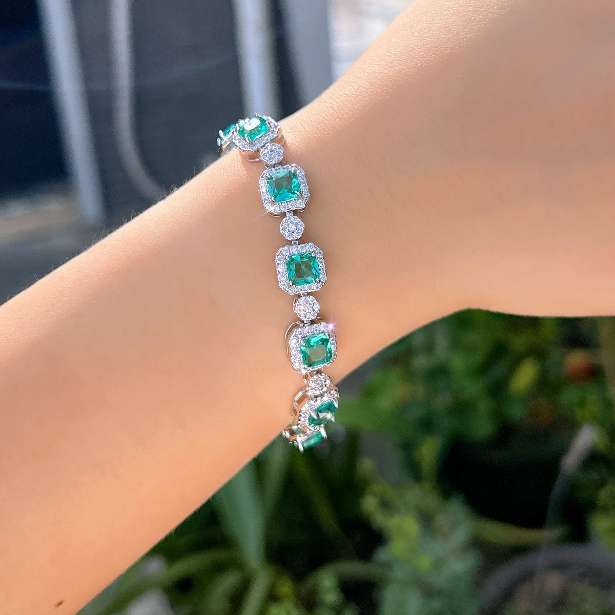 Pera Trendy Light Green Square Zircon Tennis Chain Bracelet Silver Color for Women Men Bling Homme Fashion Hip Hop Jewelry B272
