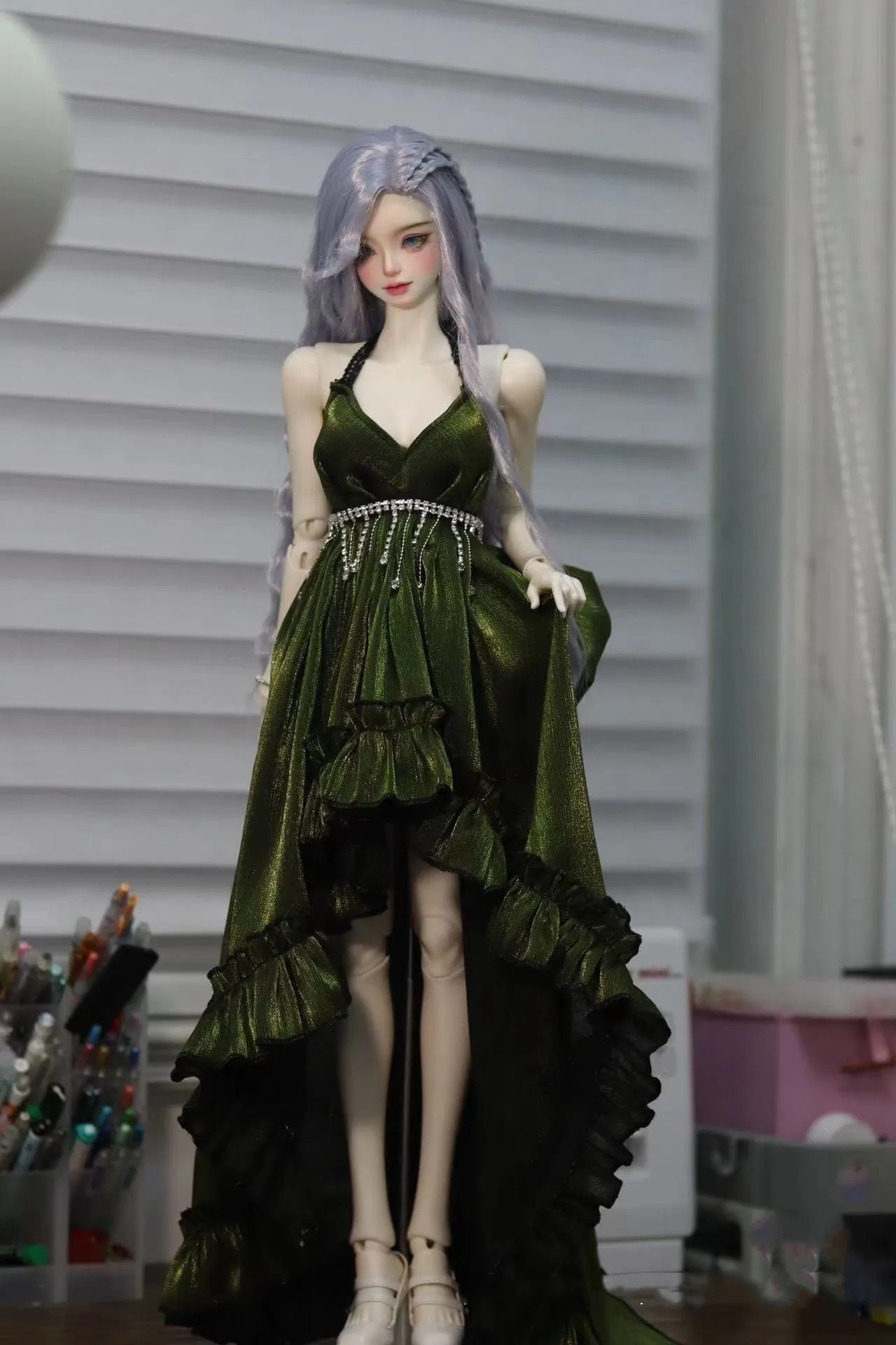 Clothes for dolls banana green irregular dress with long tail bow 1/3 BJD skirt free shipping