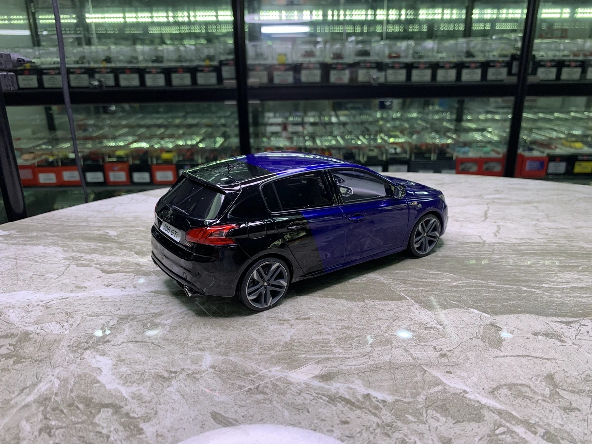 โมเดลรถจำลอง OTTO 1:18 308 GTI สีน้ำเงิน ปี 2018 รุ่นลิมิเต็ดอิดิชั่น ทำจากเรซิ่นและโลหะ ของเล่นสะสม ของขวัญ