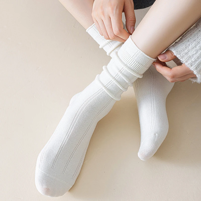 Women's Socks Autumn Winter New Solid Color Simple Thick Socks Casual Basic Breathable Wool Warm Ladies Loose Socks High Quality