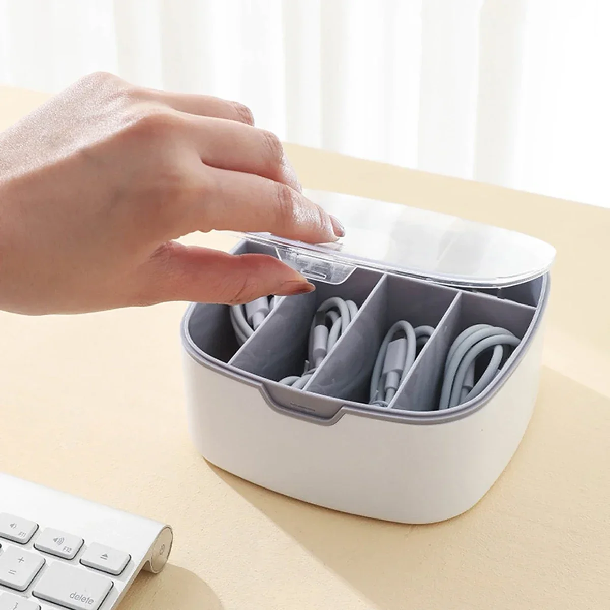 Data cable storage box Dust division charging cable storage box Plastic desktop mobile phone charging cable organizer box