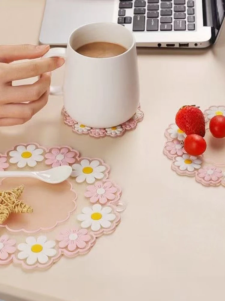 

Placemat Dinner Plate Insulated Pads Table Mat Anti-skid Cup Pads Tea Mug Milk Mug Coffee Cup Coaster Decoration