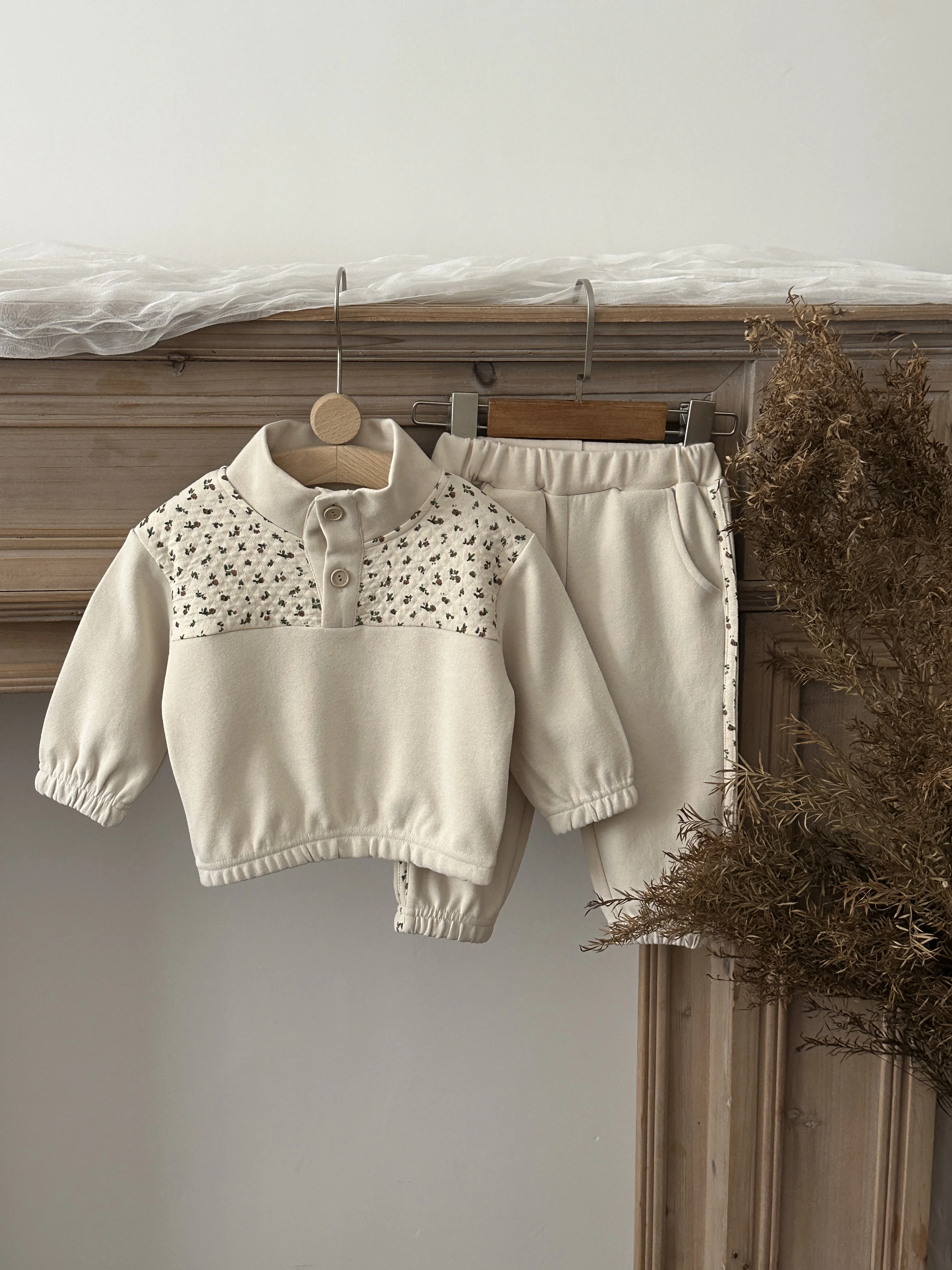 Spring Autumn Baby Simple Cream Floral Color Block Sweatshirt Set, Bubble Cuff Fashion Casual Suit For Little Kids