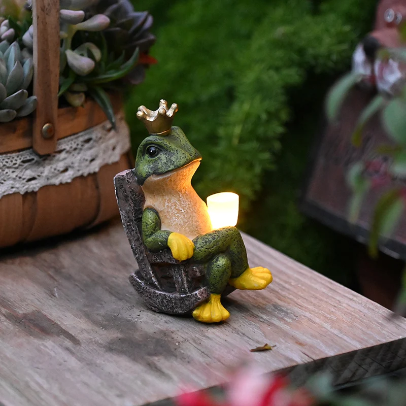 

Solar frog night light, outdoor garden decoration, window sill ornament