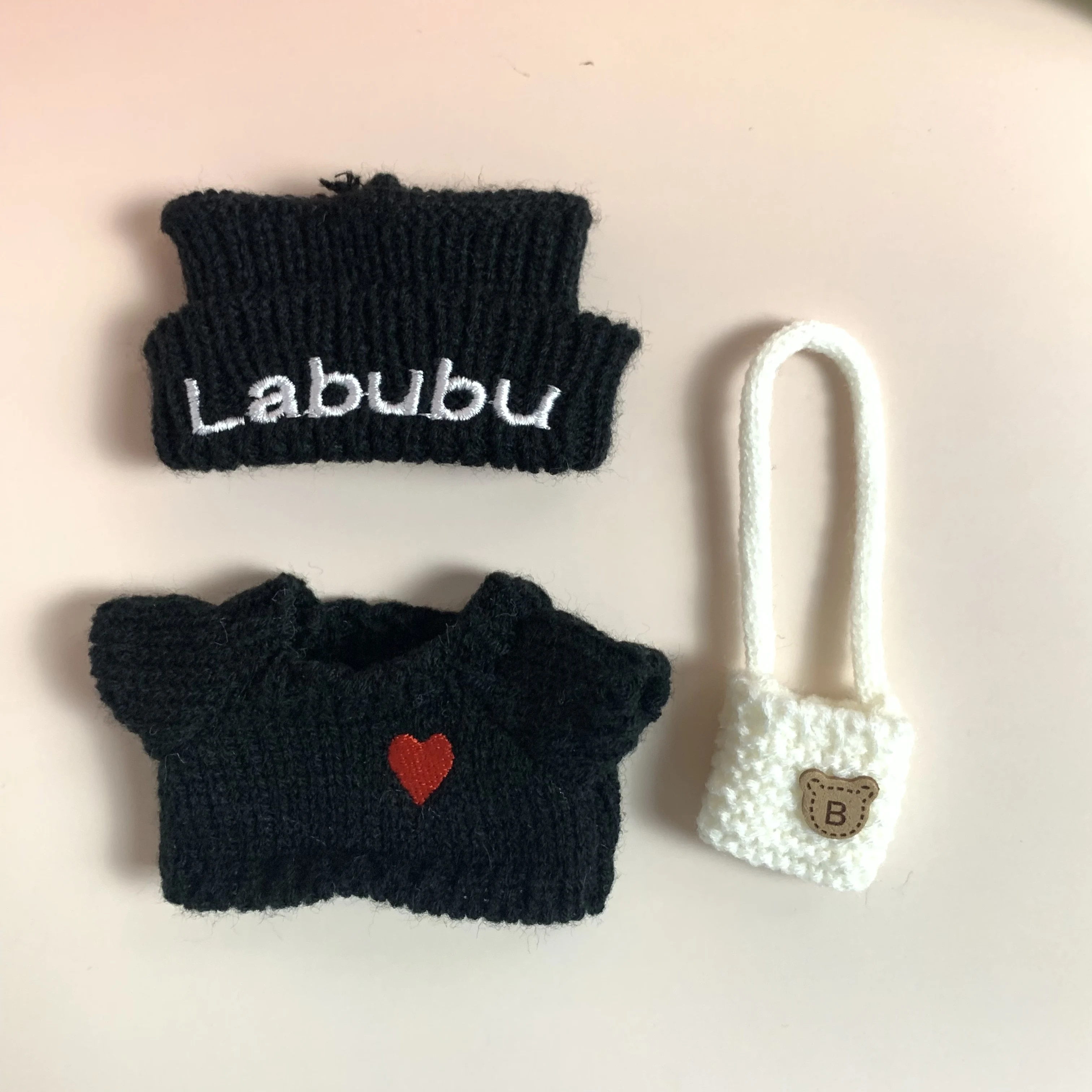 Labubu Gen 1&2 Knit Sweater & Hat Set - Valentine's Winter Doll Outfit