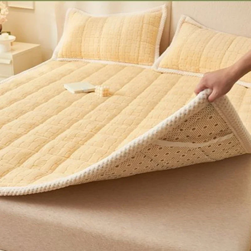 Winter Thick Warm Soft Mattress Toppers Japanese Luxury Bed Sheet Thin Tatami Mat Double Bedspread Fold Non-slip Mattress Cover