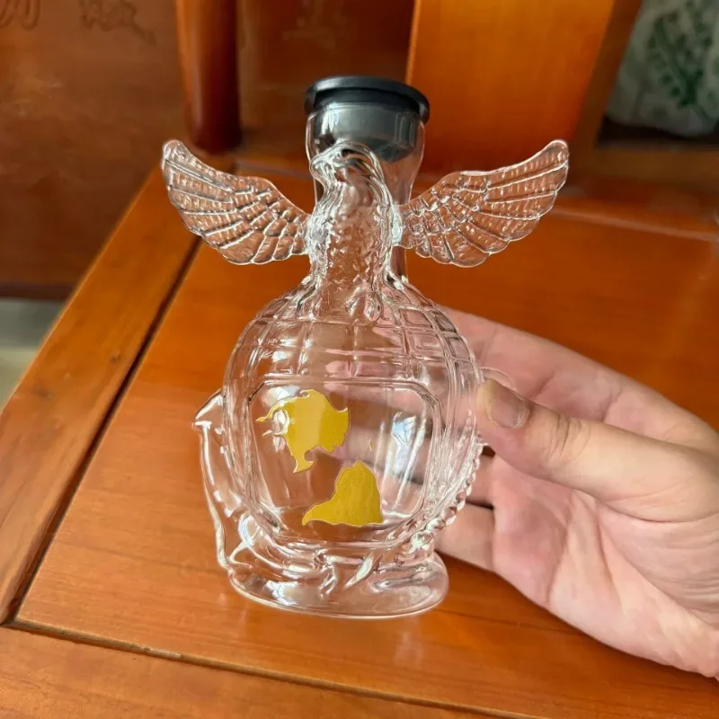 Funny Whiskey Glass Decanter Eagle 10Oz Glass Whiskey Bottle Wine Statue Decoration for Bar Office Home