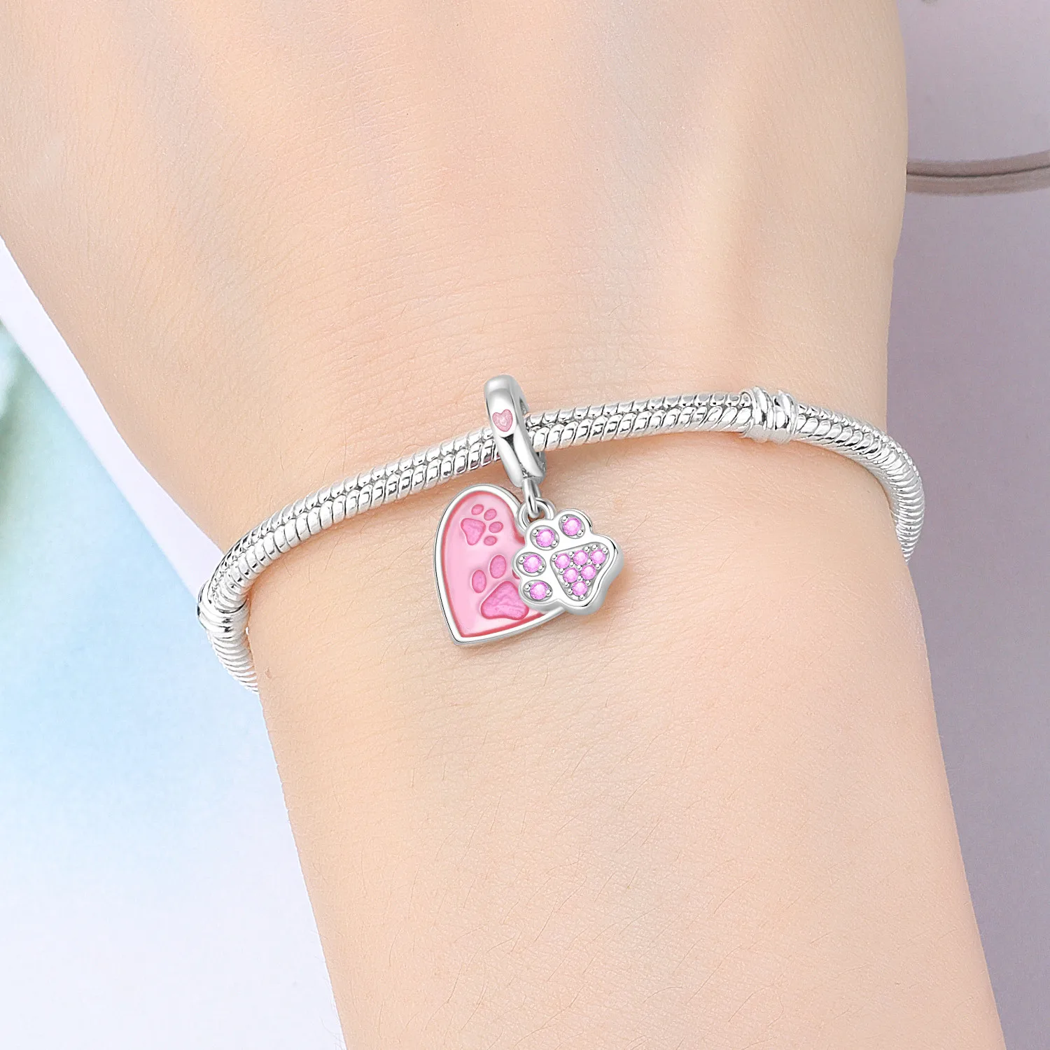 925 Sterling Silver Pet Paw Print Heart Dangle Charm Symbol of Unconditional Pet Love Pendant Fit Bracelet Women Jewelry Gift