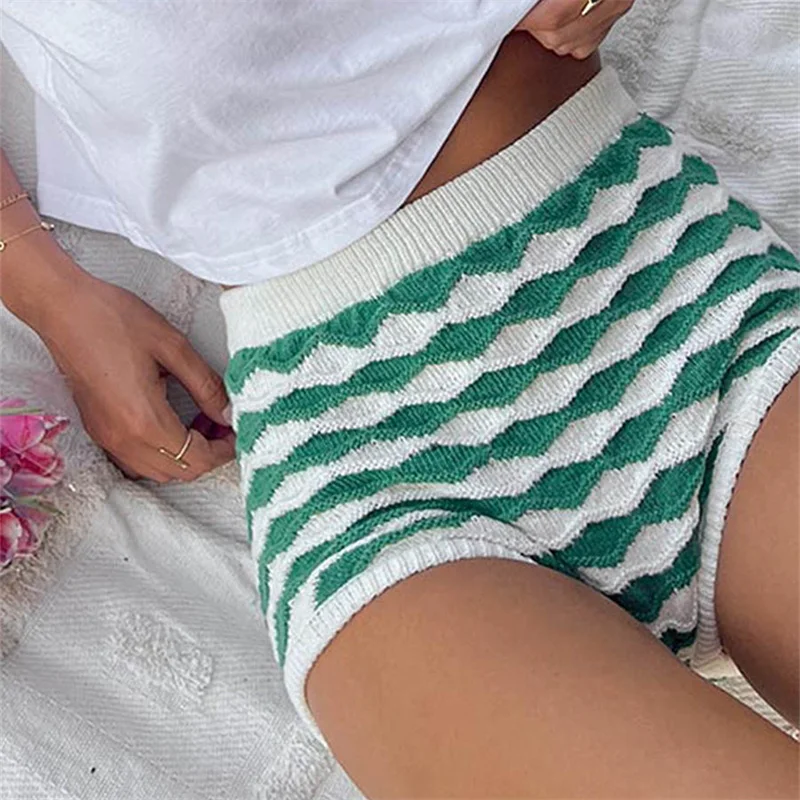 Women Y2K Aesthetic Crochet Knit Shorts Vintage Striped Low Waisted Boxer Shorts Summer Cute Mini Shorts Knitwear Loungewear