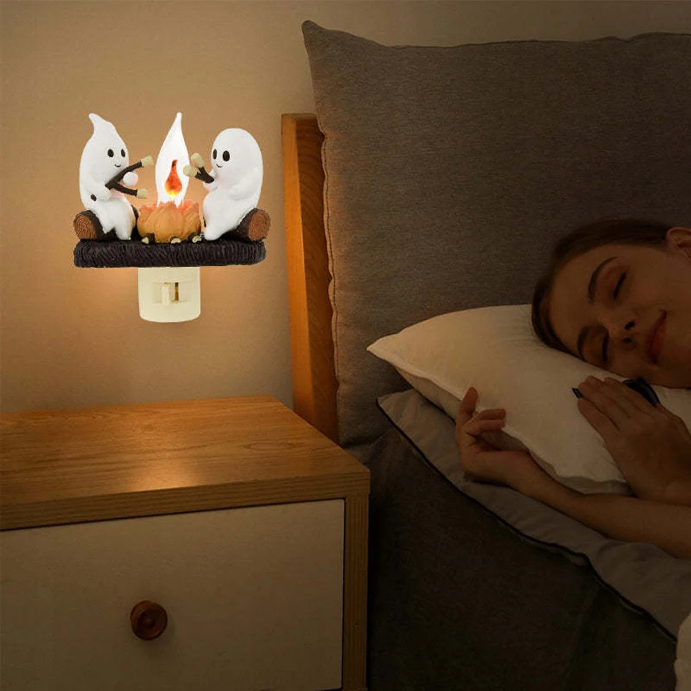 Ghost Campfire Flickering 3D LED Night Light Resin 2 Ghosts Roasting Marshmallows at Campfire Halloween Room Decor