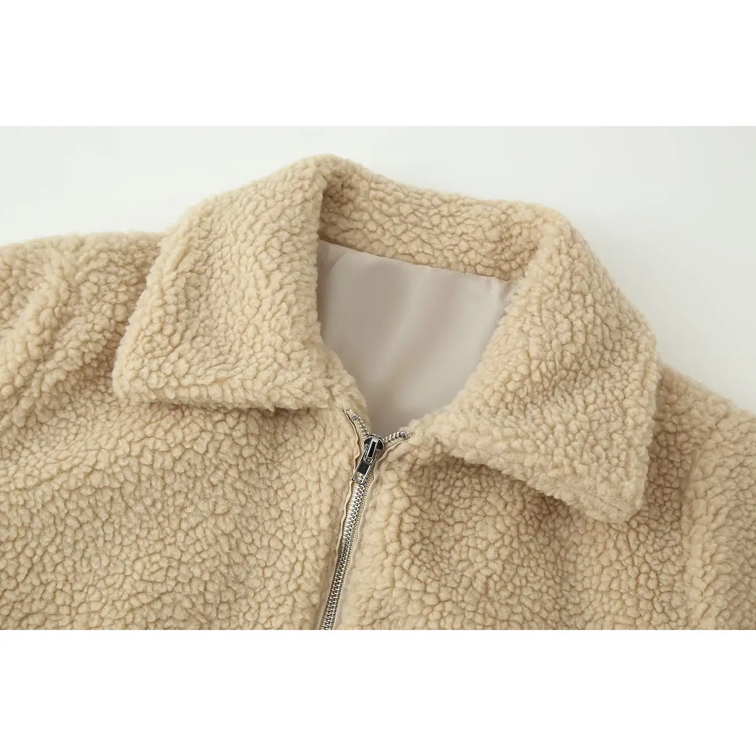 Fashionable Long Sleeve Lamb Fur Coat Collar Stand up Women's Outerwear Casual Style Standard Fit Polyester Fiber Zipper Closure