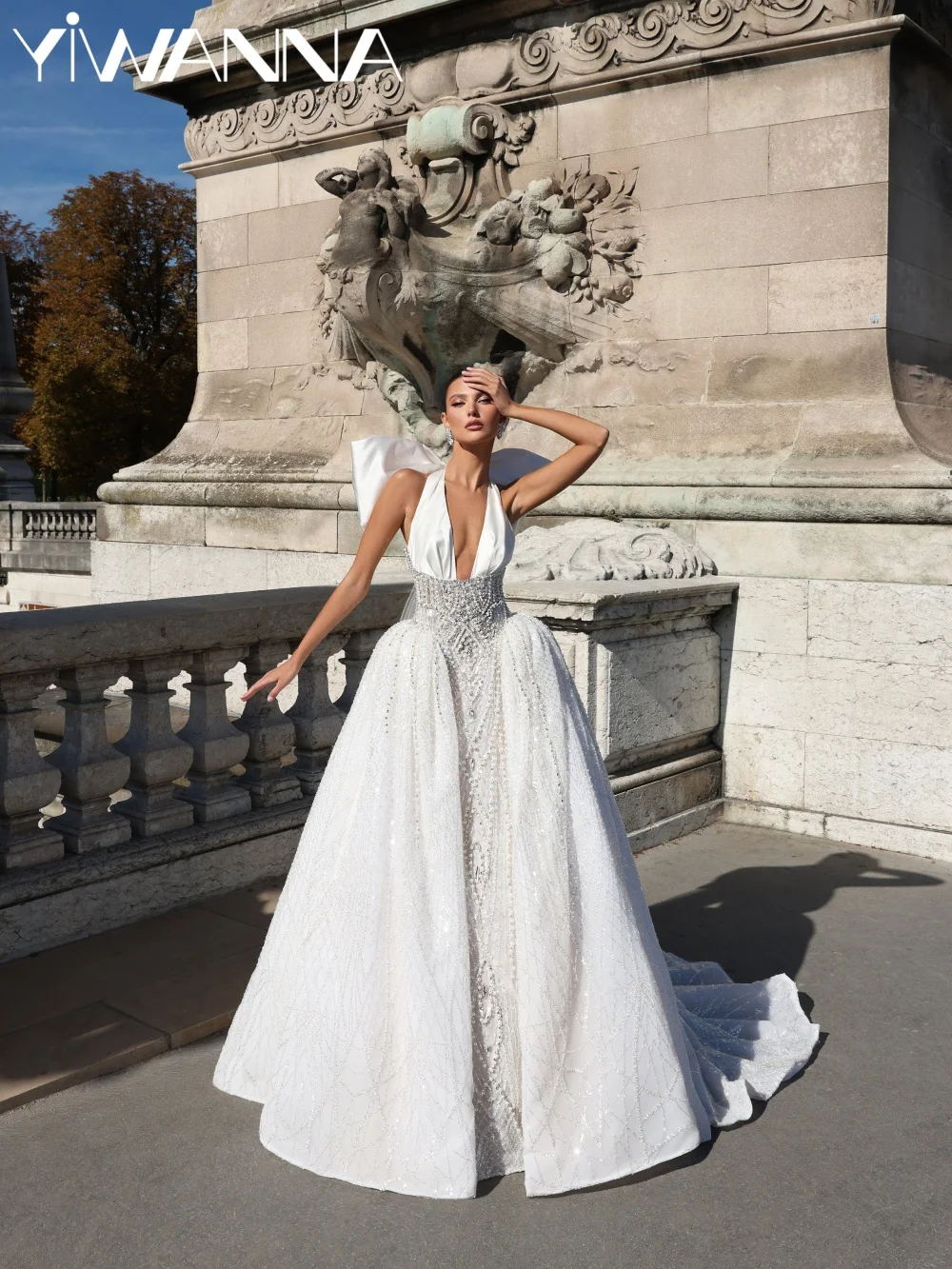 Dazzling Beaded Pearls Wedding Dress Dreamy Stylish Halter Floor-length Bridal Gown Customized Gorgeous Bow Dresses For Bride