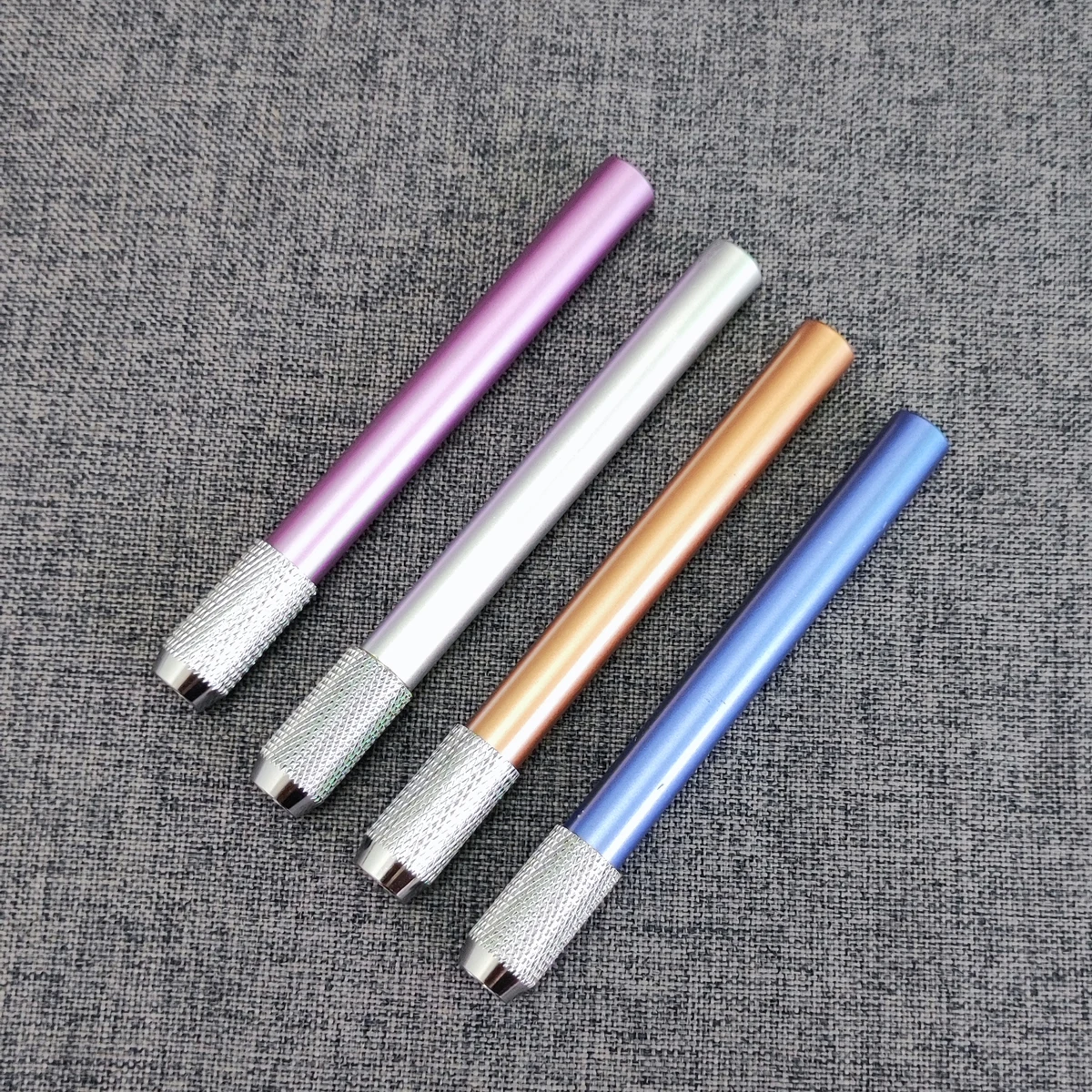 

8 шт., набор регулируемых держателей для карандашей