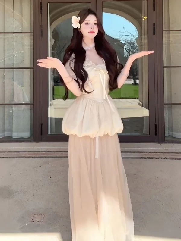 

Princess Style Fashion Set Women's 2025 New Small Design Sensation Flower Bud Top Half Skirt Two Piece Set Summer Short Sleeve