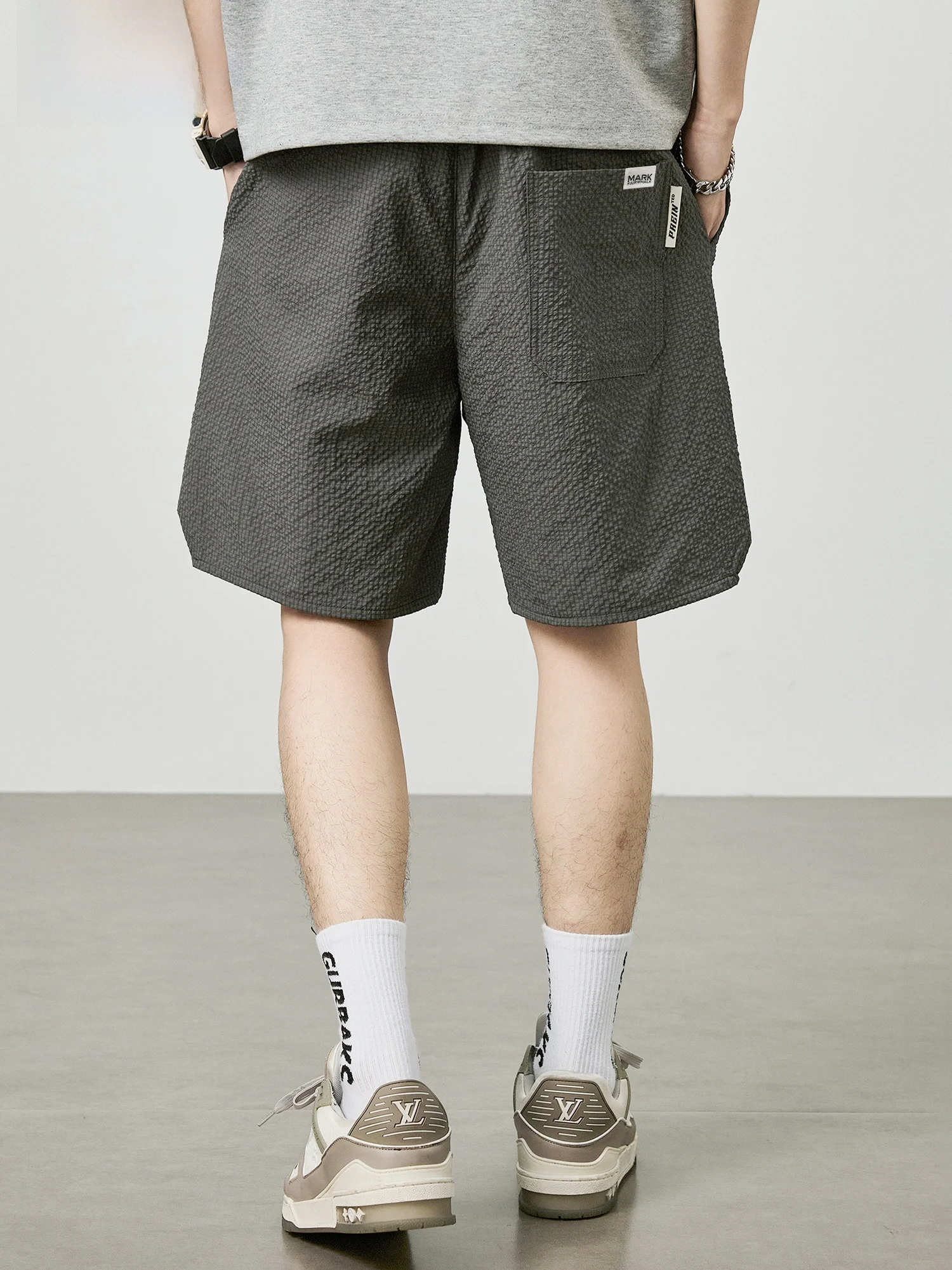 

Повседневные летние орты свободного кроя с пузырьковой текстурой, мужские модные брендовые ортопы Mark Fairwe из тонкой ткани с пятью четвертью для спортзала