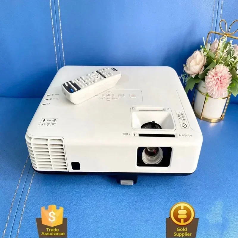 Digital Cinema DLP 15000 Lumens Lasers 7d Hologram Projector For Building Projection Advertisement