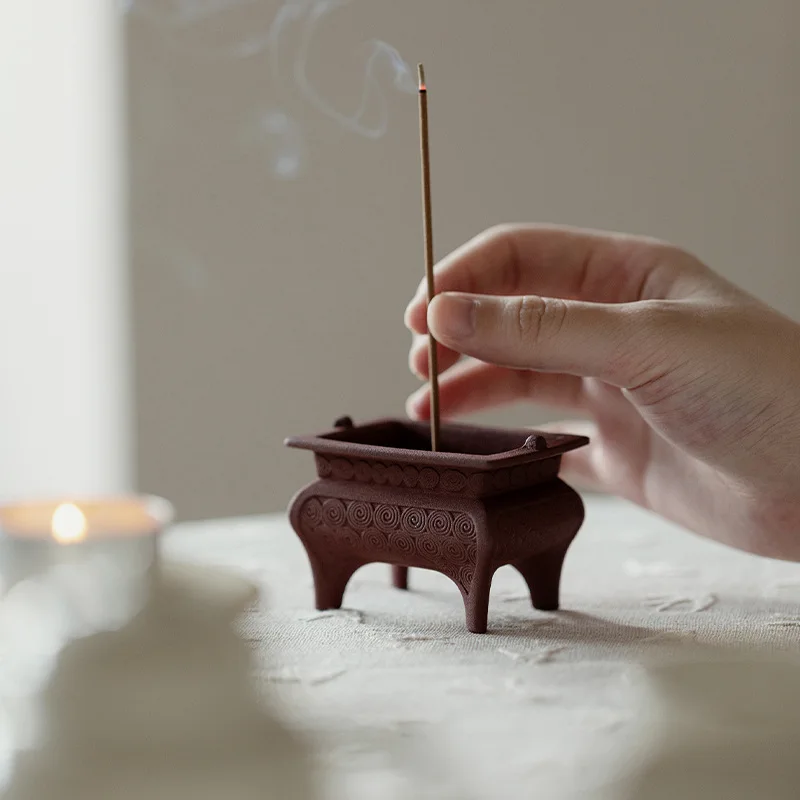 Mini Ceramic Incense Burner Green Pine Frost Four-legged Small Vase Household Incense Artisanal Smoker Incense Holder Decoration